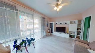 Appartement  Carrer de centelles. Piso de 3 habitaciones en venta en vinaròs