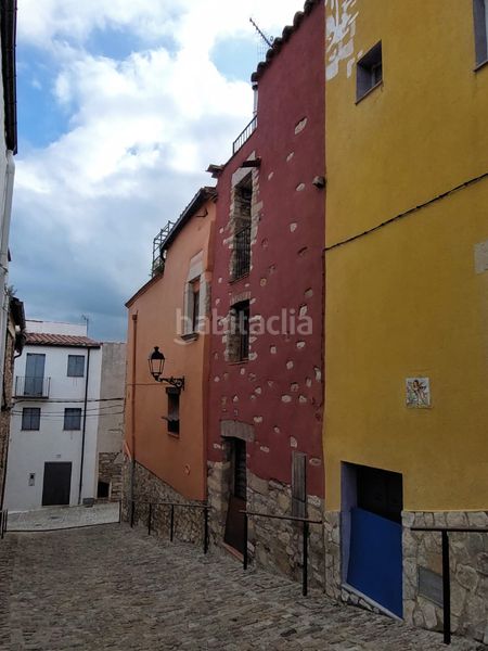 Foto 0fc3353c-0044-4c62-9ae9-64dcfc82646e. Masia amb xemeneia a Xert