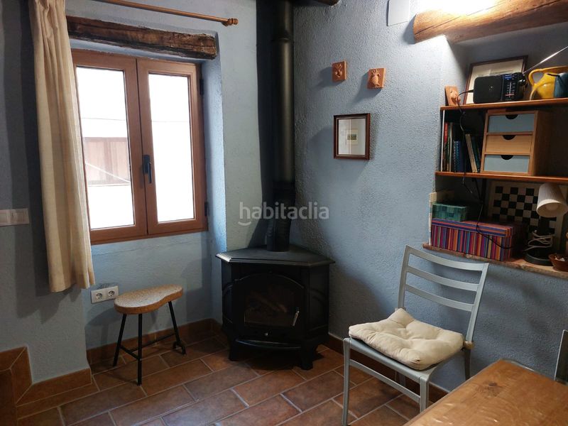 Foto 59a58ee4-7e6d-4c26-bf49-45c3ad84bec2. Masia amb xemeneia a Xert