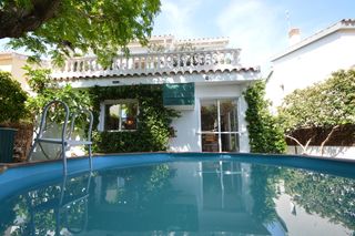 Chalet  Carrer devesa a. Villa en venta en vinaròs