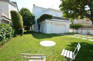 Chalet  Carrer devesa a. Villa en venta en vinaròs