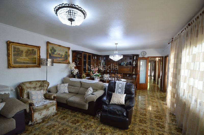 Foto 0c68a159-5a01-4eb1-a15c-11c70a07daf2. Casa adossada amb calefacció aparcament a Casco Urbano Vinaròs