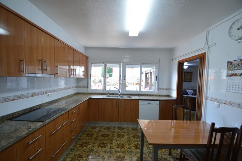 Foto 40905fa9-c791-470a-910d-09af73aeb74e. Casa adossada amb calefacció aparcament a Casco Urbano Vinaròs