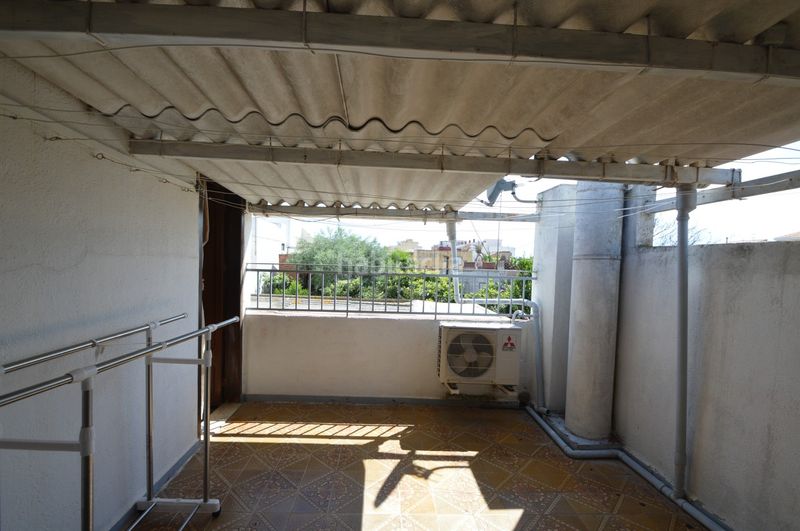 Foto 6a2c2cdb-4893-4b08-a1f7-1ba3cd75d01c. Casa adossada amb calefacció aparcament a Casco Urbano Vinaròs