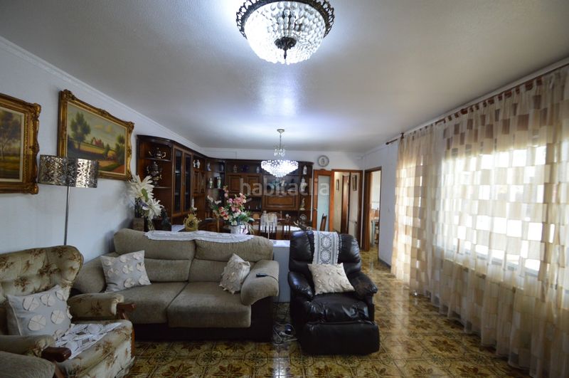 Foto dee1303d-6cc3-4a4c-aee1-b4dfb1e9f927. Casa adossada amb calefacció aparcament a Casco Urbano Vinaròs
