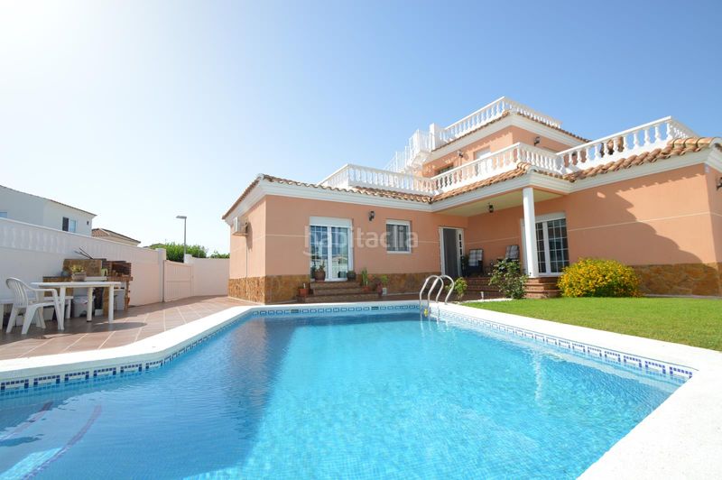 Foto d1844229-f4c4-44db-a0e9-c8821ef3e349. Xalet amb calefacció aparcament piscina a Boverals-Saldonar Vinaròs