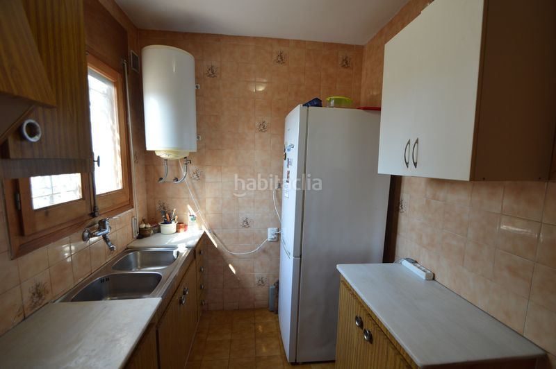 Foto d5992f65-6947-4daf-9f05-a11f19180801. Xalet amb xemeneia aparcament a Costa Norte Vinaròs