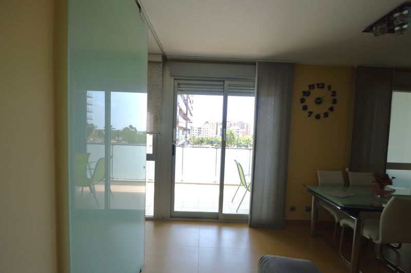 Foto 5eb67f9e-2102-476e-90fe-5bc8076a3a63. Pis amb calefacció aparcament piscina a Casco Urbano Vinaròs