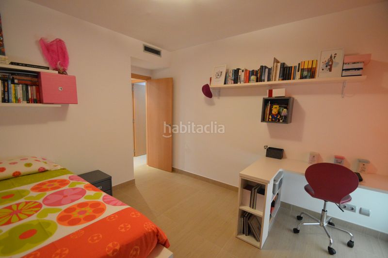 Foto a9ed83c9-5b67-483e-919c-6d079ee31020. Pis amb calefacció aparcament piscina a Casco Urbano Vinaròs