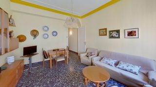 Pis a Casco Urbano. Piso en venta en el centro de vinaròs: vivienda semiamueblada de