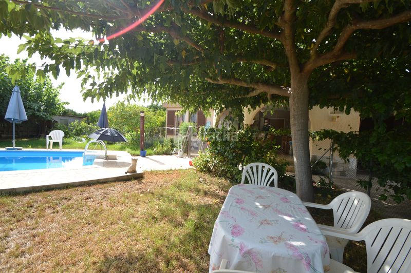 Foto 51925a18-b5eb-4c9f-b884-47db086fd97a. Xalet amb xemeneia calefacció aparcament piscina a Vinaròs