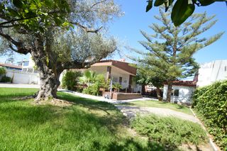 Xalet a Boverals-Saldonar. Chalet en venta en vinaròs con parcela de 500 m², garaje, terraz