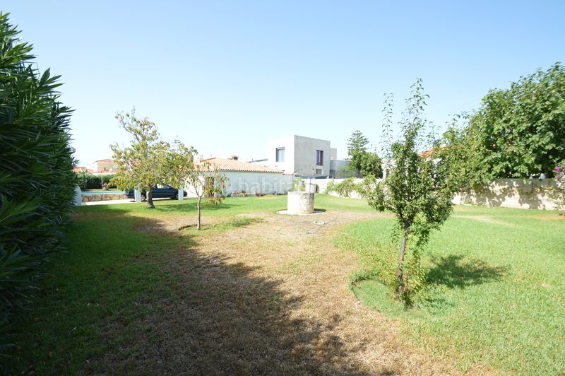 Foto 4325675d-2f2d-4b93-b3d4-a5704e8e8c20. Xalet amb xemeneia aparcament piscina a Costa Norte Vinaròs
