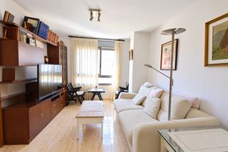 Pis  Plaça de la constitució. Piso en venta en vinaròs con vistas al mar a 350 metros de la pl