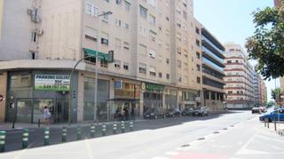 Aparcament cotxe  Calle pablo iglesias. Plazas de parking en zona este de castellón
