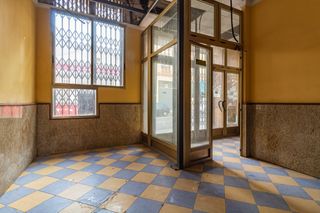 Local Comercial a Calle de Jacinto Benavente 4