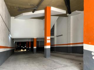 Aparcament cotxe a Bodolz 7. Plaza de parking en benicassim pueblo