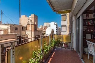 Pis en Calle asensi 27. Piso muy amplio y luminoso con terraza en el corazn de la ciuda