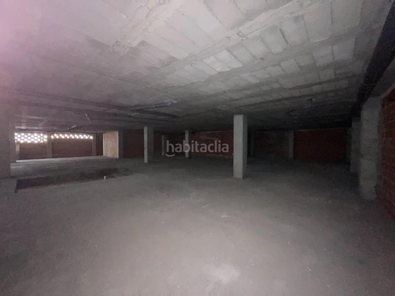 Foto 6b186b78-f741-4b73-bc16-b6b8a80c95d1. Local comercial en calle en miquel v arnau abad 9 amplio local comercial en bruto con doble altura y 35 metros de fachada en Vall d´Uixó (la)