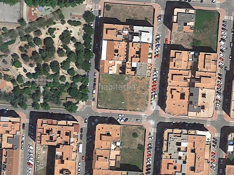 Foto d7324e20-b549-4387-b5b0-bb27cfd04cbc. Local comercial en calle en miquel v arnau abad 9 amplio local comercial en bruto con doble altura y 35 metros de fachada en Vall d´Uixó (la)