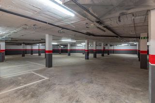 Autoparkplatz in Calle torreblanca 12. Plazas de aparcamiento en edificio de obra nueva en oropesa del