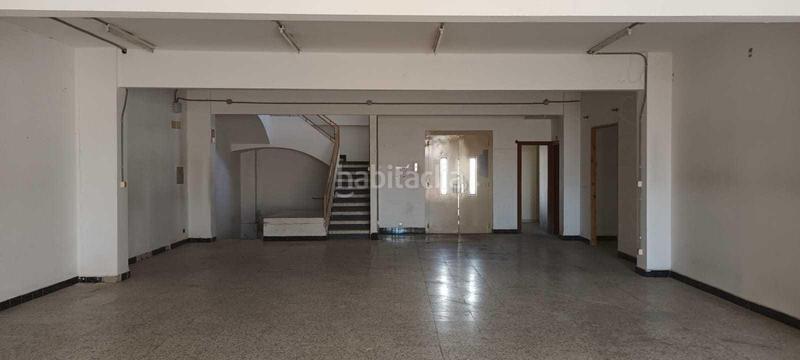 Foto b0dd052d-4384-46ad-a72b-dc24b4885097. Local comercial en calle de benigafull 12 local comercial en Vall d´Uixó (la)