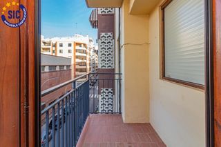 Pis a Calle guitarrista fortea 15. Piso con cuatro dormitorios junto al parque del lago en castelló