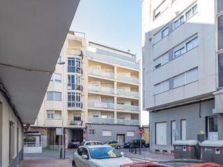 Pis a Calle de la mare de déu del pilar 121(b). Piso con tres dormitorios y dos baños en edificio en construcció