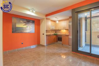 Flat in Avenida MENDEZ NUÑEZ 104