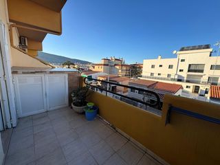 Casa adossada  Calle malaga 11. Adosado de tres dormitorios en oropesa del mar