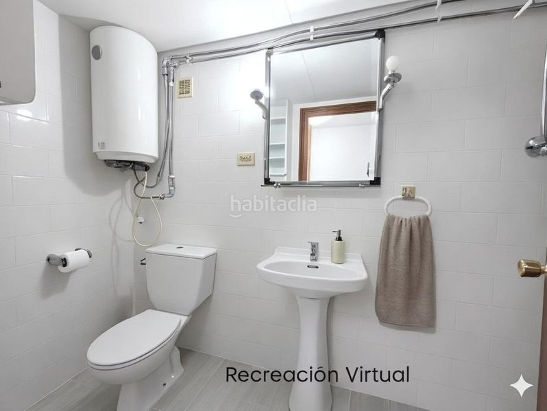 Foto 5ba3eaf2-4d6a-43c3-84fe-a2a7ca6a2c52. Local comercial a Centro Burriana