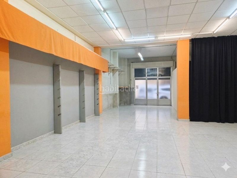 Foto c38f62c8-2609-4eb7-9e94-3ce5e115f34f. Local comercial a Centro Burriana
