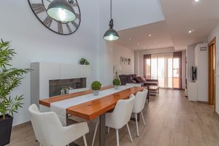 Casa a Calle vg niño perdido 15. Vivienda unifamiliar entre medianeras totalmente reformada