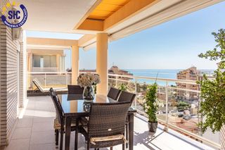 Attico in Calle alicante 8. Ático de diseño con espectacular terraza y vistas al mar en peñí