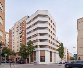 Duplex in Calle calle jorge juan 76. Proyecto de obra nueva moderno y muy luminoso en zona hospital p