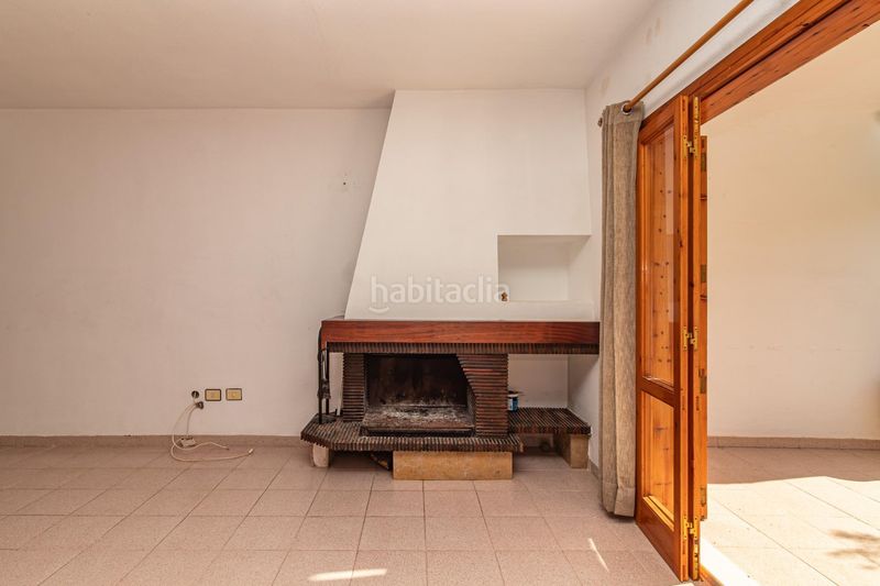 Foto 4ad1646f-2e52-41fc-a4d2-b3862ad5d481. Casa adossada a calle almirall cervera 119 a Moncófar Playa Moncofa
