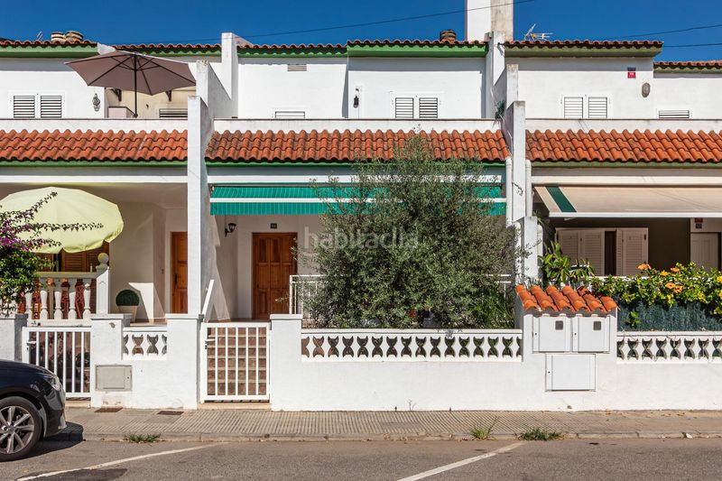 Foto ab212d7b-49b5-40d7-8539-e63adac80e32. Casa adossada a calle almirall cervera 119 a Moncófar Playa Moncofa