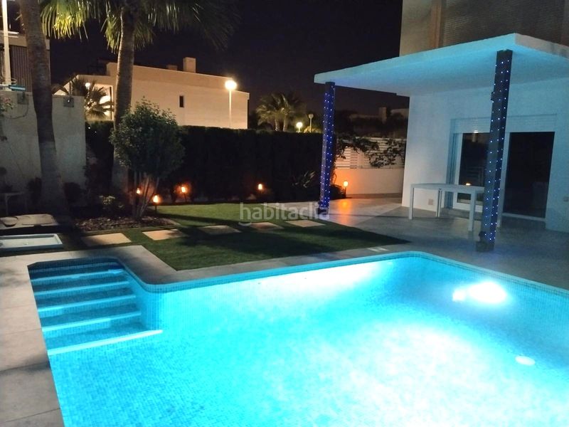 Foto eb34eaa8-cb54-404d-85bc-39ef1bc8d26f. Chalet en Islas Menores-Mar de Cristal Cartagena