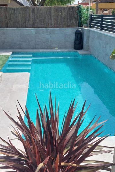 Foto 0443760c-01d8-4b67-b8e5-cdefcc7da6b2. Chalet en calle sorolla 3 en Islas Menores-Mar de Cristal Cartagena