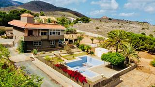 Masa en N/a. Magnifica casa de campo con impresionantes vistas