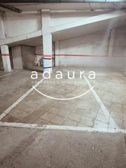 Parking coche en Carrer de la repblica dominicana 41. Plaza de aparcamiento doble en venta