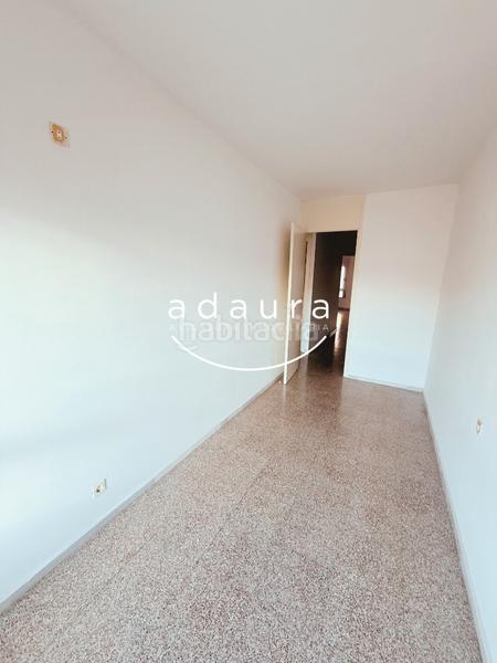 Foto 1ff1f65f-931a-4985-8b6c-c82ed157dd4e. Miete zweistöckige wohnung in avinguda perú 4 in Rocafonda Mataró