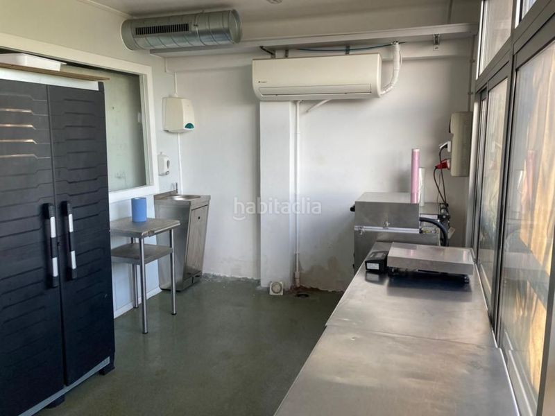 Foto 4a4e0d28-0ff2-4655-bc4a-0f1532106496. Traspaso local comercial obrador en poblenou en El Parc i la Llacuna del Poblenou Barcelona