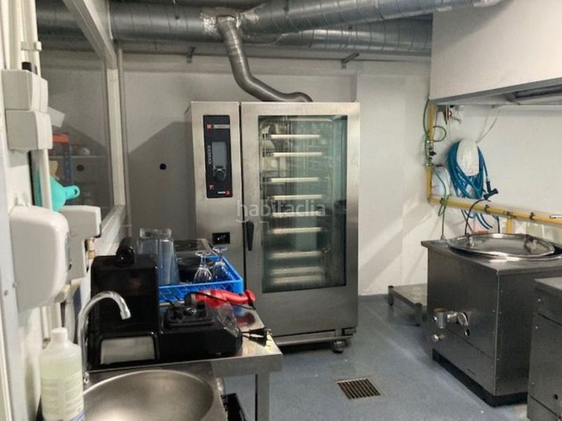 Foto 4d94b2b8-bace-4e21-b84f-0ea0da0d34a0. Traspaso local comercial obrador en poblenou en El Parc i la Llacuna del Poblenou Barcelona