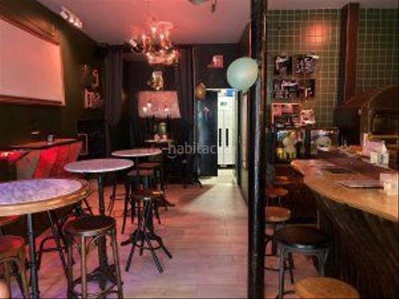 Foto b4ff03ff-56d0-4cd5-9346-c05190f55635. Traspaso local comercial c3 mixta en Raval alto macba, cccb, joaquin costa en Barcelona