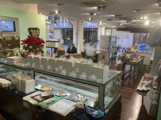 Traspaso Local Comercial en Carrer de pàdua, 91, sarrià-sant gervasi, 08006 barcelona 91. Pastelería bombonería esquinera con obrador en sant gervasi