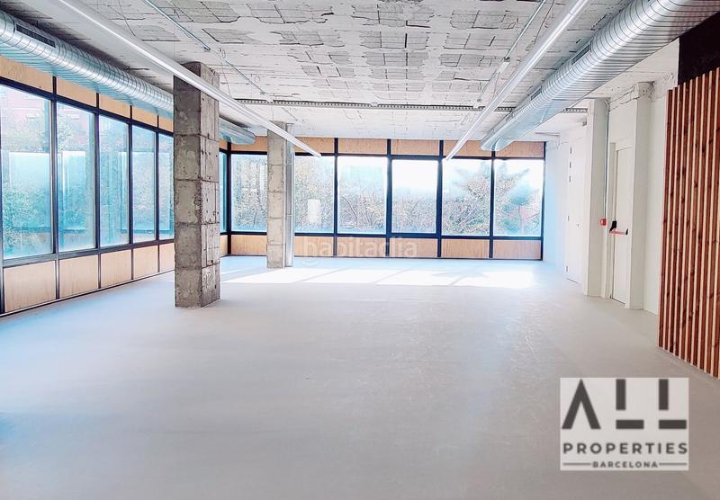 Foto 1772aa08-9eff-4153-86c9-595248a4c20a. Rent office space with heating in Sant Ramon - Maternitat Barcelona