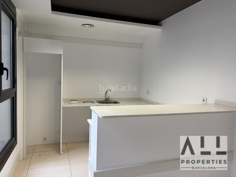 Foto 2909c5fc-9cf6-4ca7-b148-5838258a8dcc. Miete büro mit heizung in Sant Ramon - Maternitat Barcelona