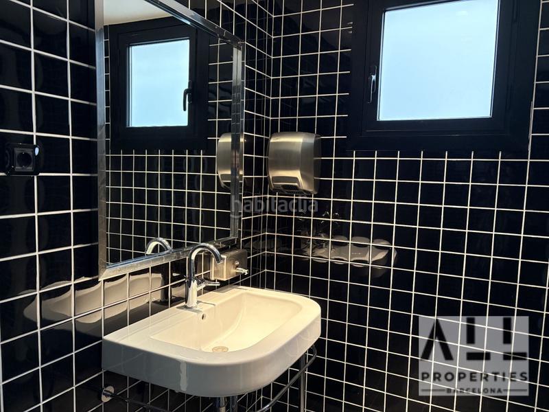 Foto c1d9469c-d5d9-42f1-8b8b-ff559ebaacce. Miete büro mit heizung in Sant Ramon - Maternitat Barcelona