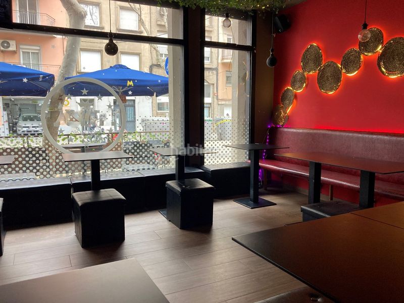 Foto 02ab33ab-d770-4ea8-8f4e-941b2b4e7447. Traspaso local comercial c2 sin salida de humos en las inmediaciones recinto medernista sant pau y avenida gaudi en Barcelona